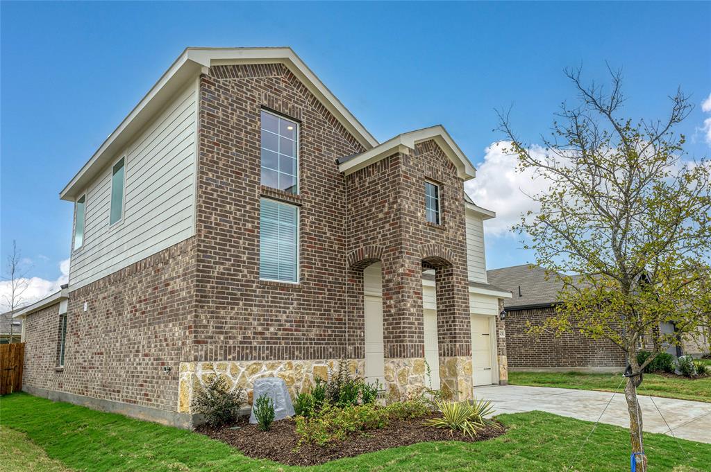 3428 Rendezvous Way Sherman, TX 75090 - Photo 7 of 38