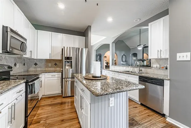 $2,500 | 20235 Concord Hill Drive, Cypress, TX 77433