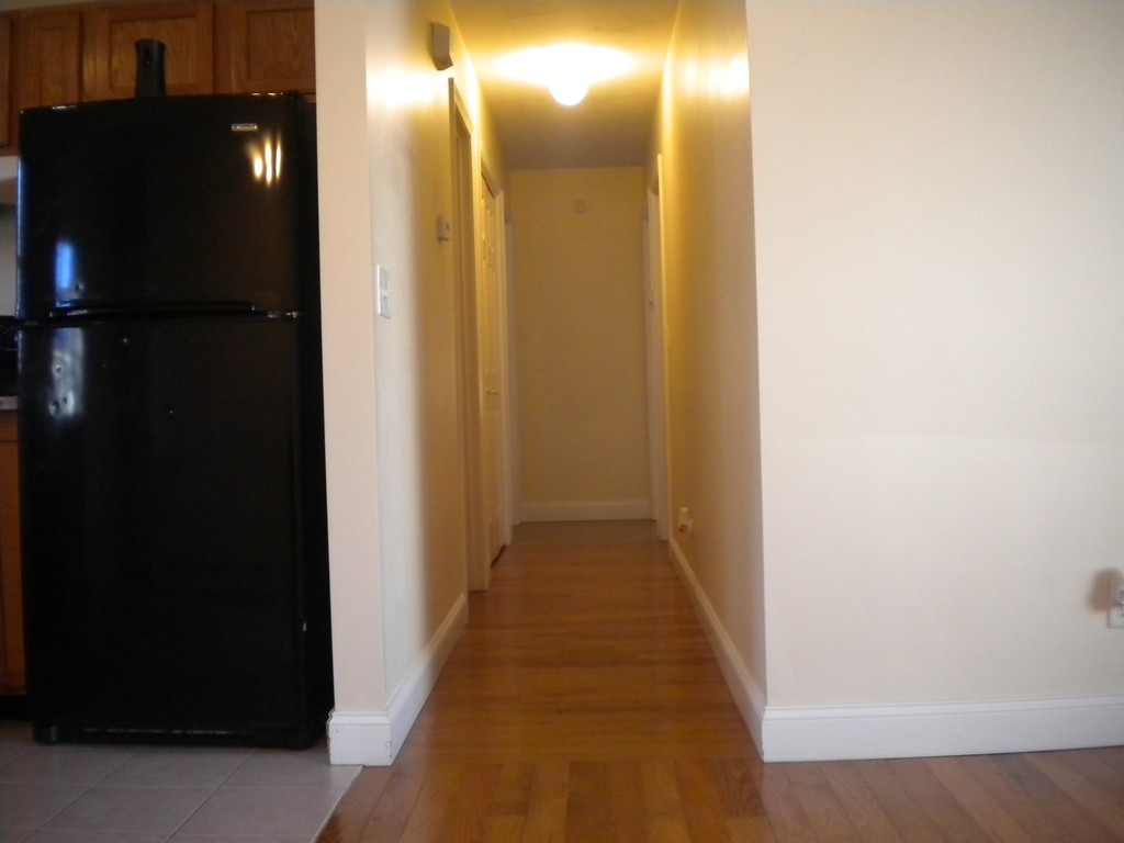 30 Maria Street Fall River, MA 02721 - Photo 8 of 28