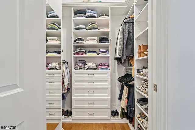 $1,600,000 | 14 Euclid Avenue, Unit 102, Summit, NJ 07901