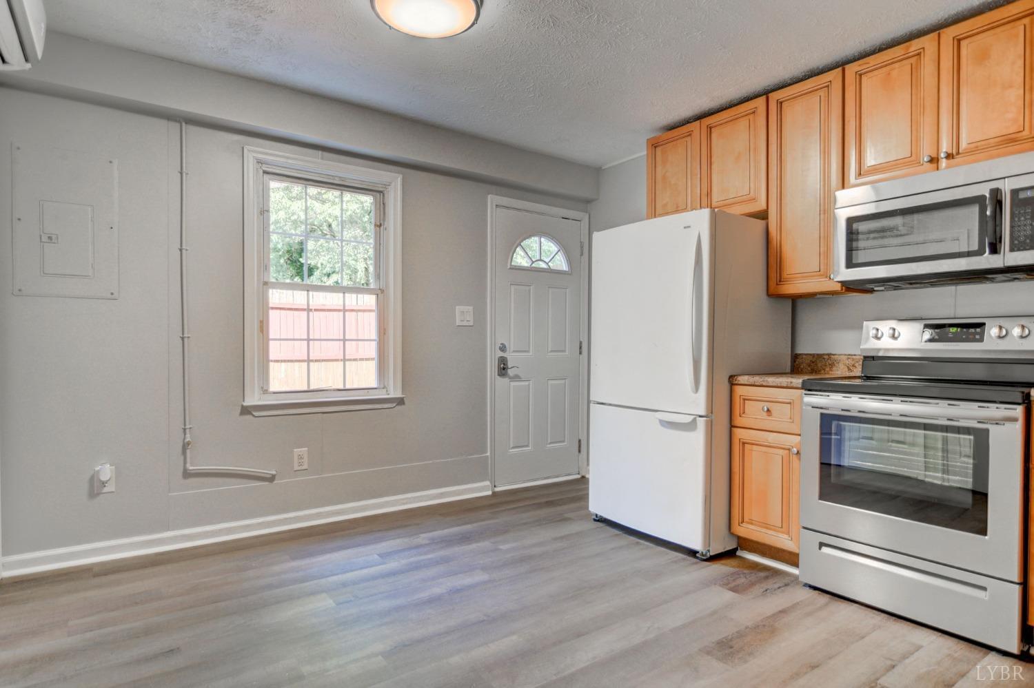 8108 Timberlake Road, Unit 100 Lynchburg, VA 24502 - Photo 10 of 25 Gallery Image 10
