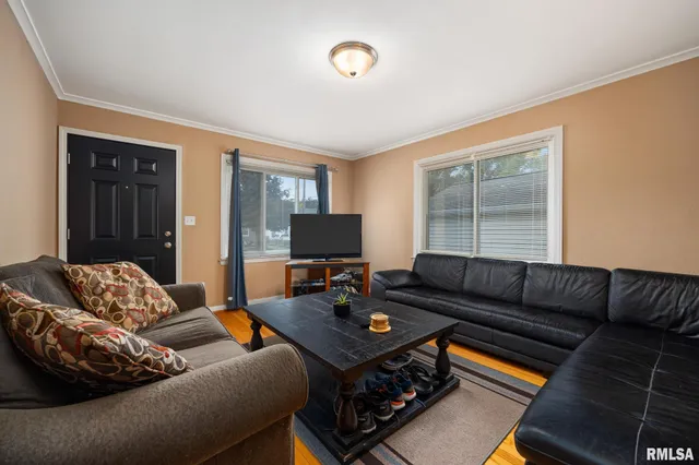 $114,900 | 3206 North Indiana Avenue, Peoria, IL 61603