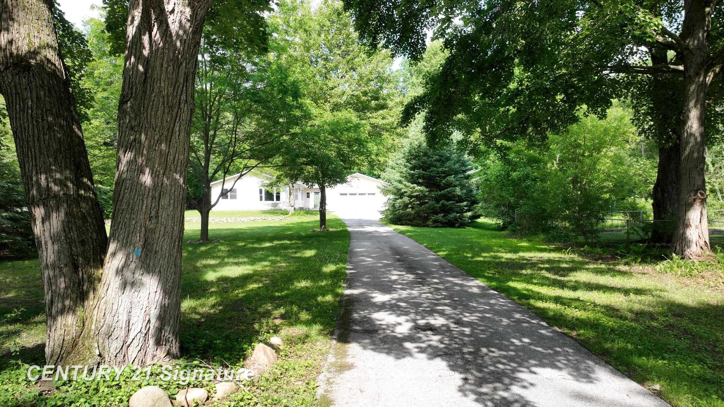 10293 Carr Road St. Charles, MI 48655 - Photo 7 of 62 Gallery Image 7