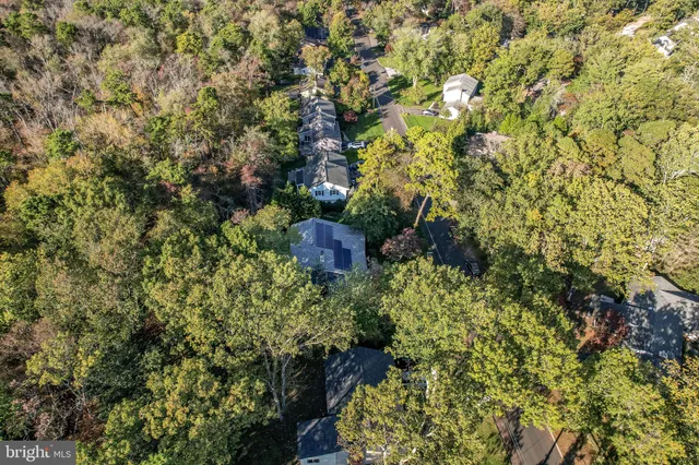 $689,999 | 98 Nantucket Trail, Medford, NJ 08055