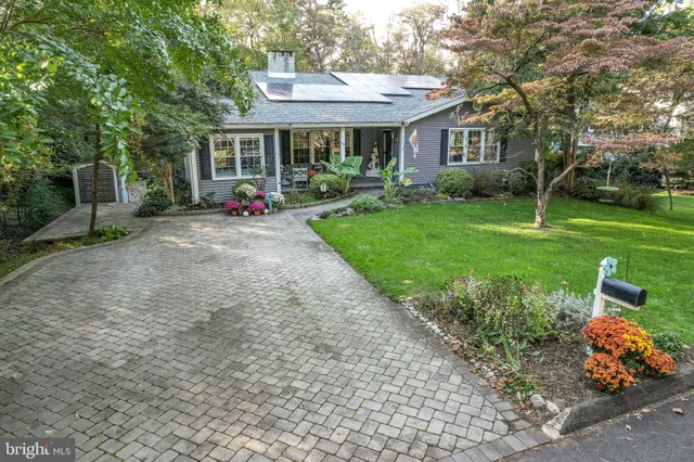 $689,999 | 98 Nantucket Trail, Medford, NJ 08055