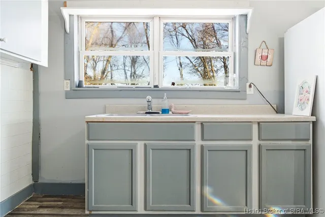 $190,000 | 7945 South Saluda Paynesville Road, Hanover, IN 47243