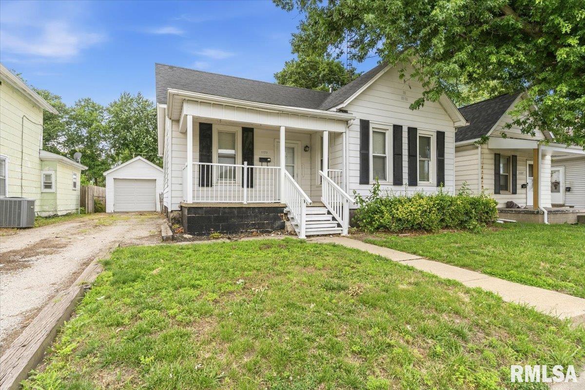 1123 North Rutledge Street Springfield, IL 62702 - Photo 23 of 24