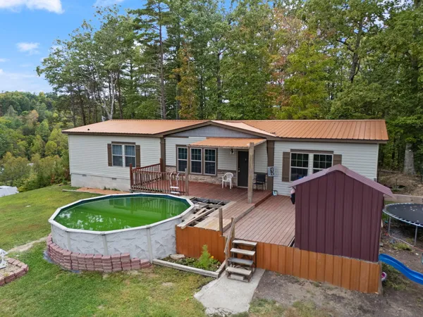 $230,000 | 90 Damy Lane, Campton, KY 41301