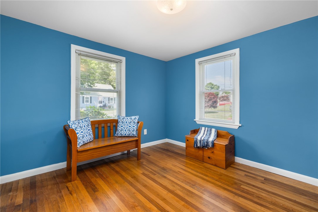 70 New Lexington Road North Kingstown, RI 02852 - Photo 11 of 30 First floor bedroom