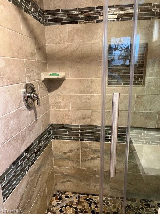 2524 Edmonds Road, Unit 17 Galax, VA 24333 - Photo 6 of 20