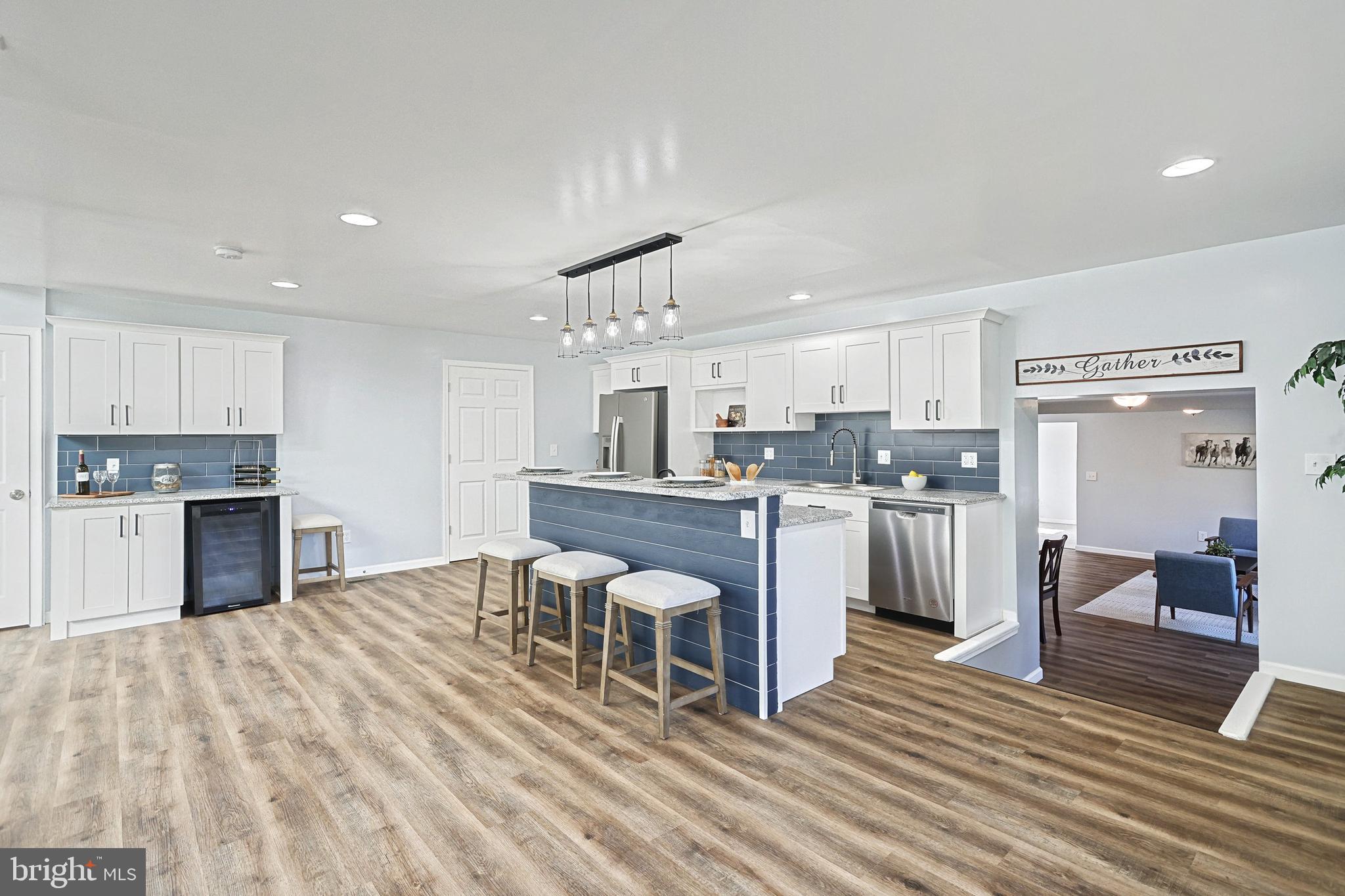 1734 Hametown Road Glen Rock, PA 17327 - Photo 13 of 40 Breakfast bar side of the island.