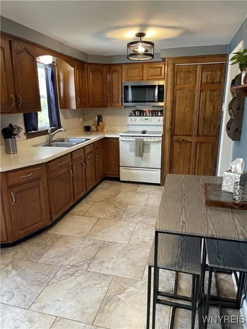 $264,900 | 41 Rochelle Park, Tonawanda, NY 14150