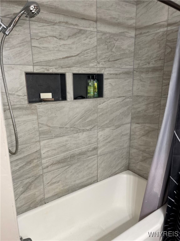 41 Rochelle Park Tonawanda, NY 14150 - Photo 9 of 24