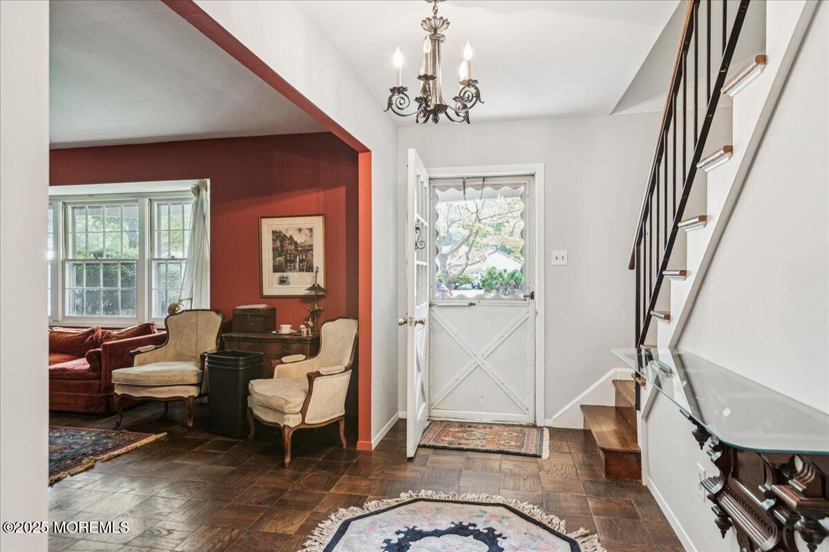 16 Jacata Road Marlboro, NJ 07746 - Photo 4 of 29 04-Image-4