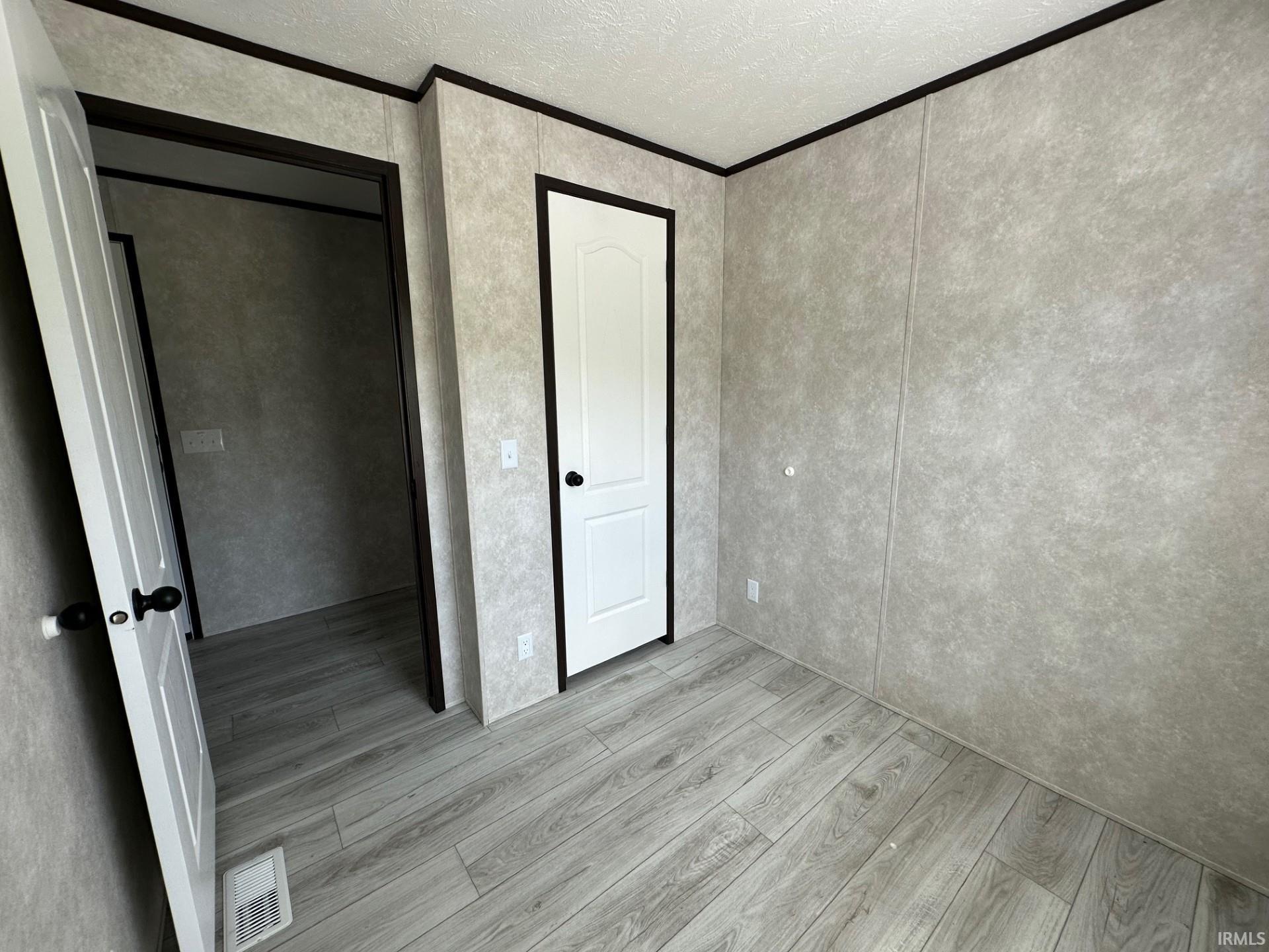 2510 Sheridan Road Fort Wayne, IN 46803 - Photo 13 of 15