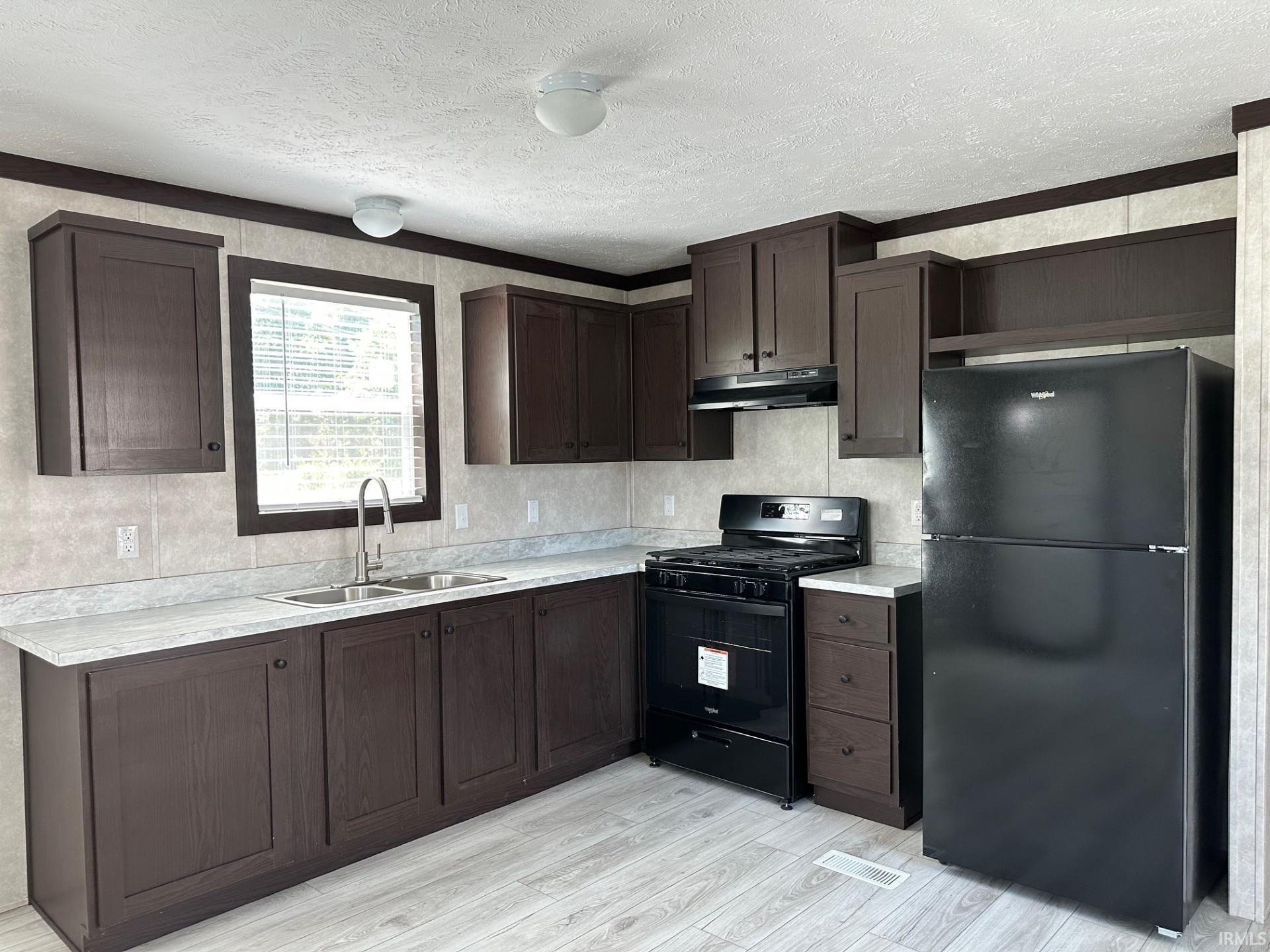 2510 Sheridan Road Fort Wayne, IN 46803 - Photo 4 of 15