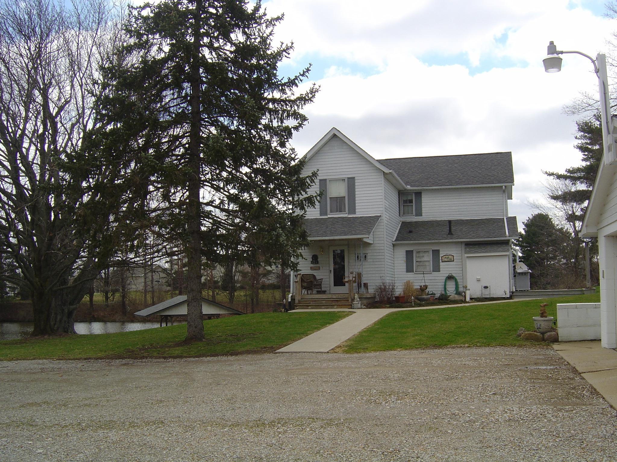 4165 Tschopp Road Northeast Lancaster, OH 43130 - Photo 1 of 25 Gallery Image 1