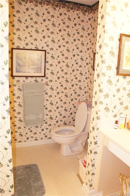 1672 Union Road, Unit B Gastonia, NC 28054 - Photo 14 of 18 Gallery Image 14