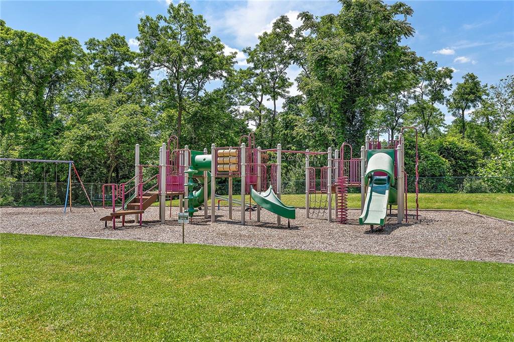 252 Parkedge Road Pittsburgh, PA 15220 - Photo 25 of 25 Gallery Image 25