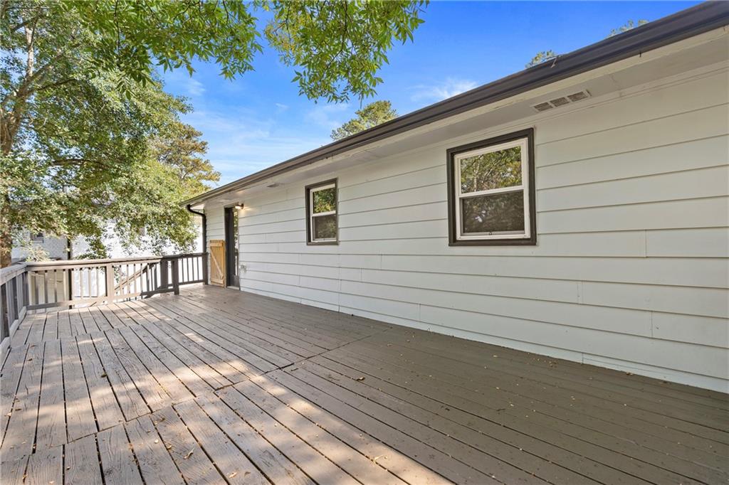 33 Smyrna Powder Springs Road Southeast Marietta, GA 30060 - Photo 30 of 37 a view of wooden deck