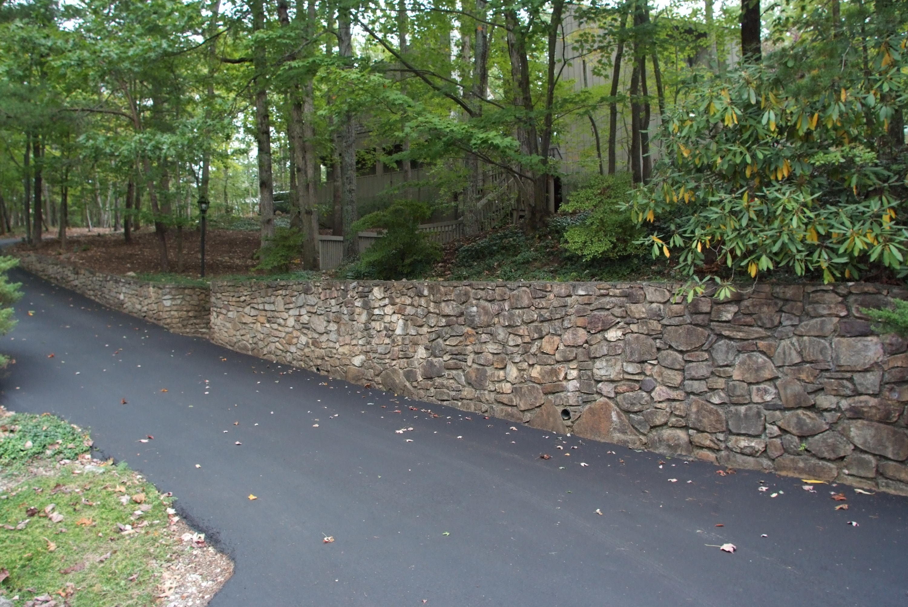 4838 Deerfield Road Southwest Roanoke, VA 24018 - Photo 2 of 26 a view of outdoor space and yard
