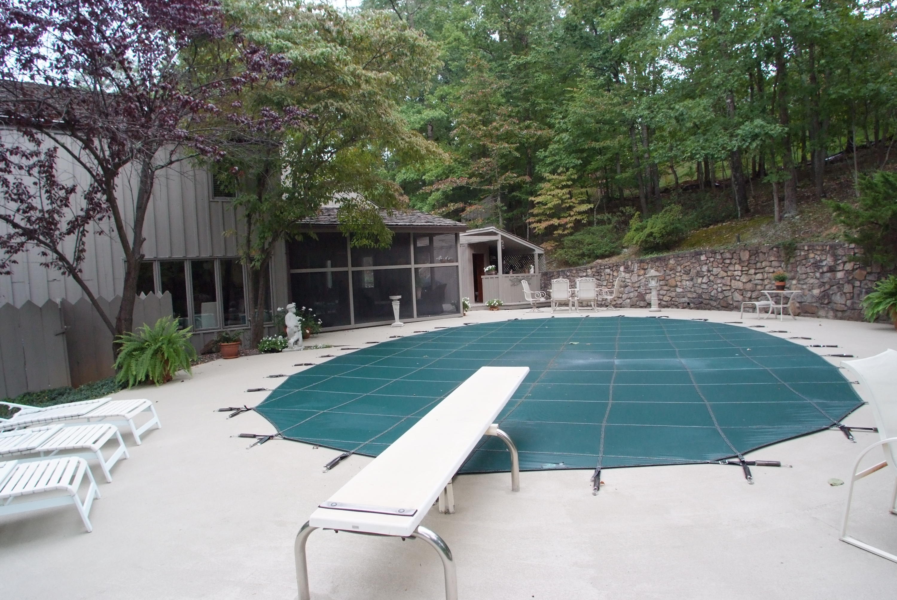 4838 Deerfield Road Southwest Roanoke, VA 24018 - Photo 4 of 26 a view of a backyard with sitting area