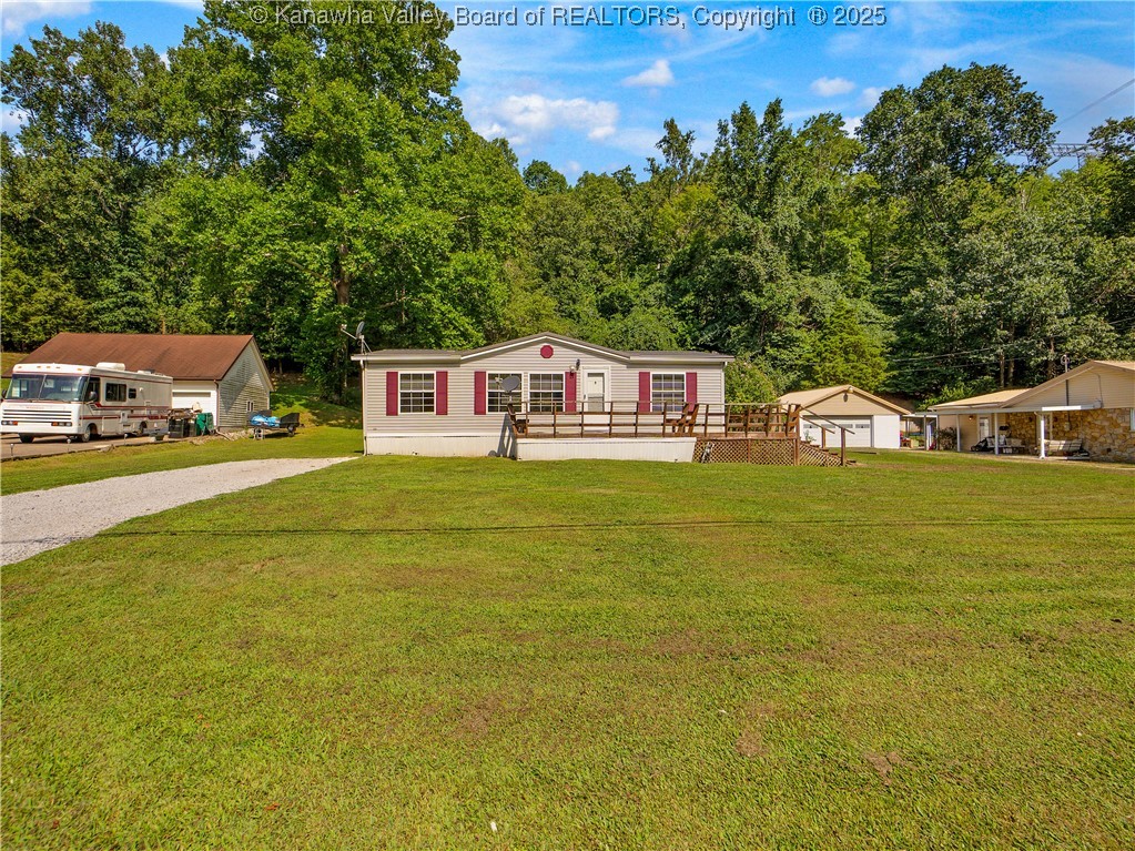 330 Bills Creek Road Winfield, WV 25213 - Photo 1 of 28 Gallery Image 1