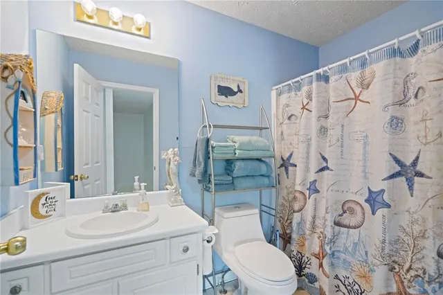 $399,000 | 3180 Victoria Ridge Court Southeast, Loganville, GA 30052