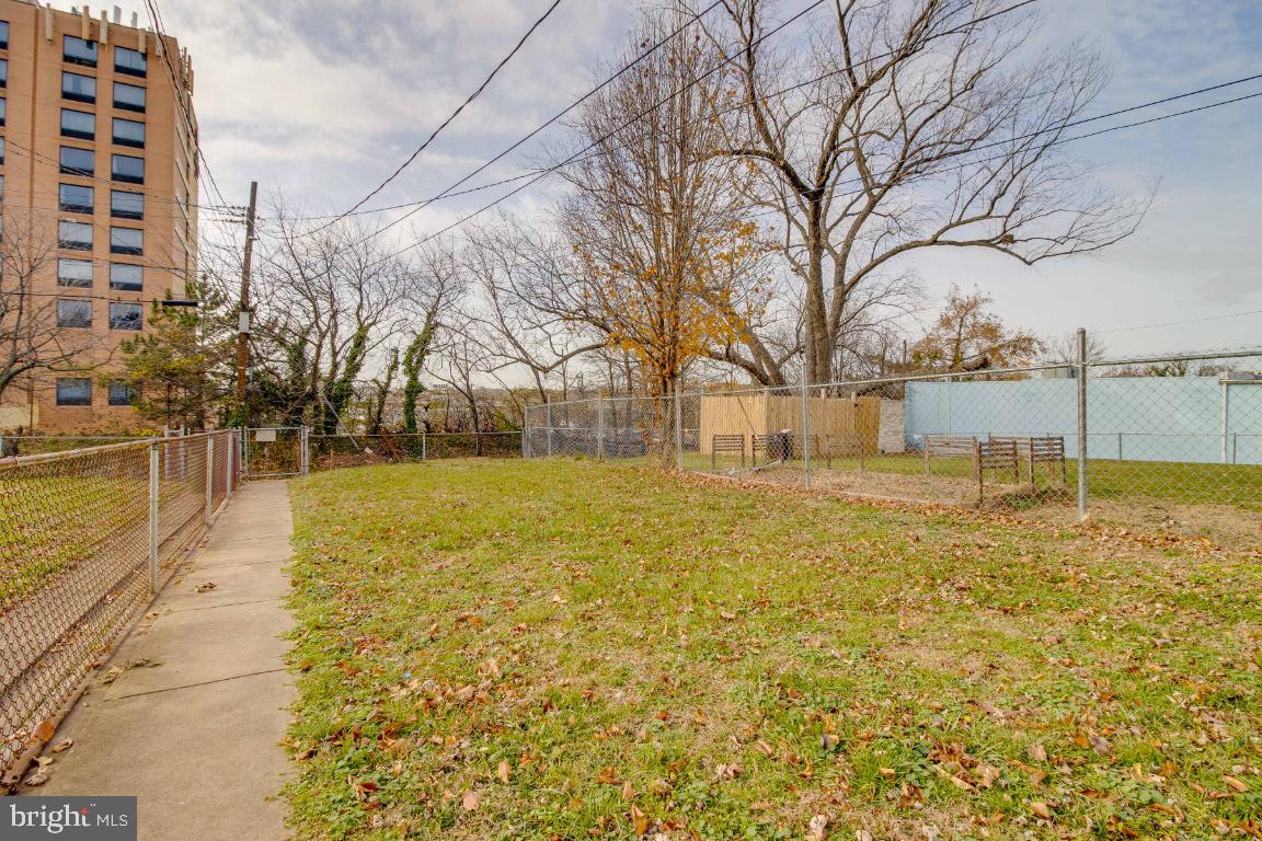 1104 Anglesea Street Baltimore, MD 21224 - Photo 23 of 25 Gallery Image 23