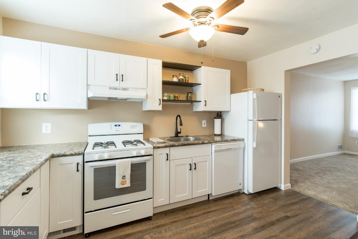 1104 Anglesea Street Baltimore, MD 21224 - Photo 9 of 25 Gallery Image 9