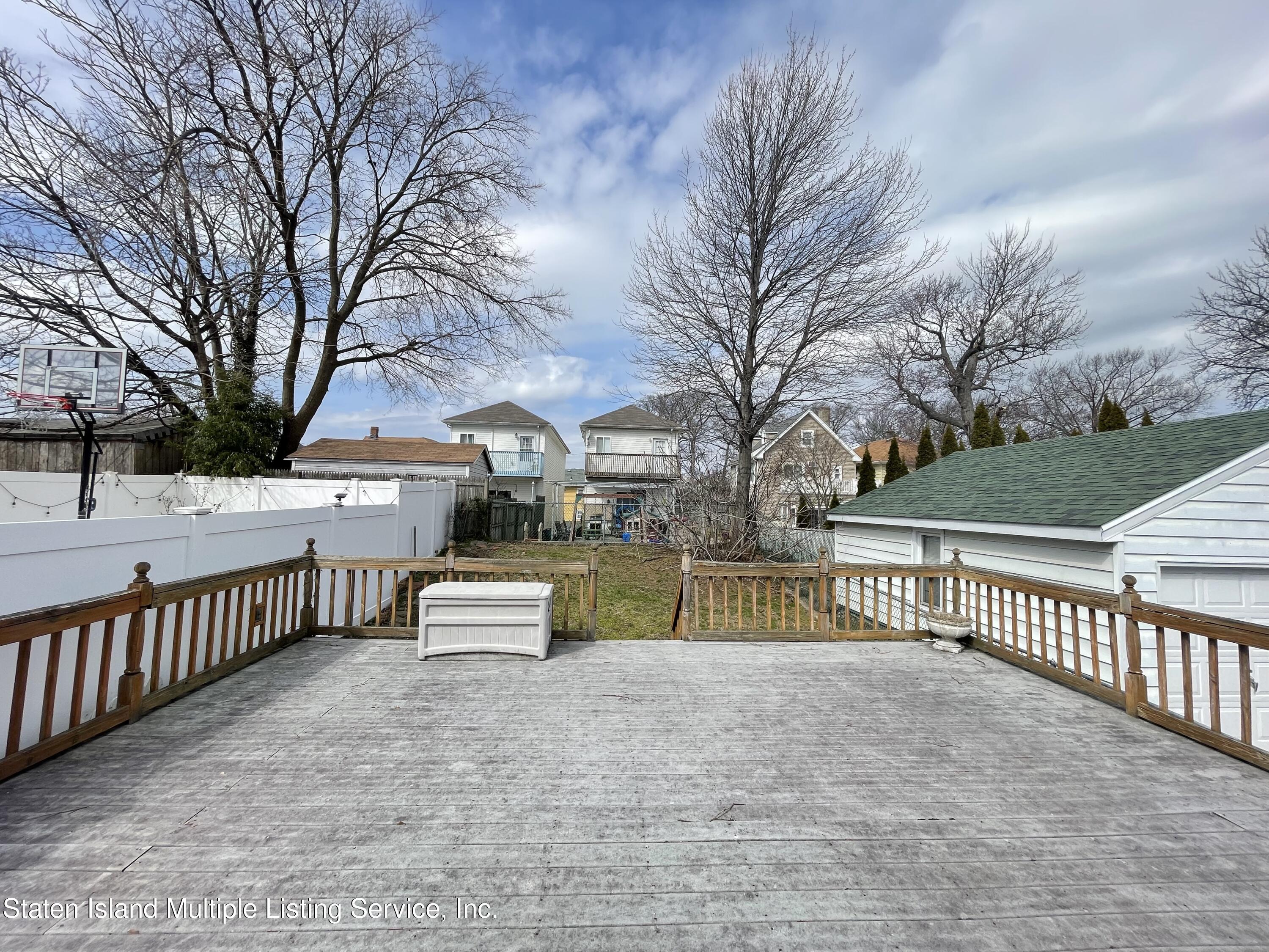 53 School Road Staten Island, NY 10305 - Photo 19 of 21 IMG_2415