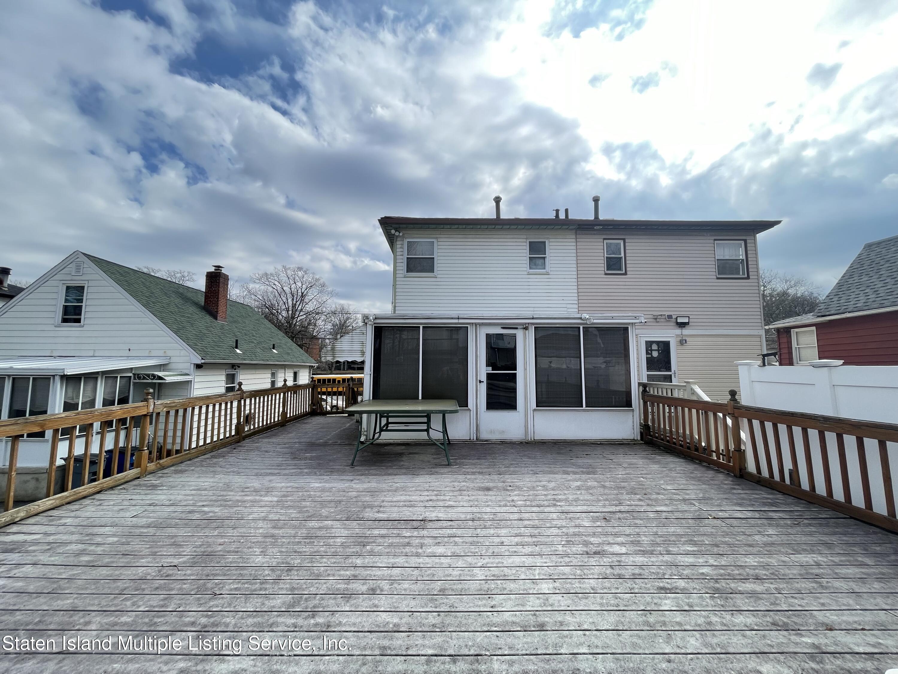 53 School Road Staten Island, NY 10305 - Photo 20 of 21 IMG_2420