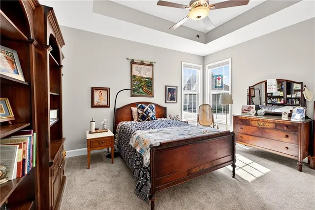 $399,950 | 712 East 110th Terrace, Kansas City, MO 64131