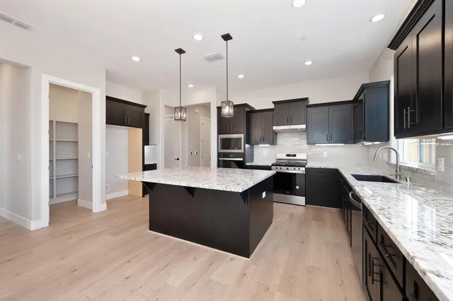 $929,990 | 3317 Grouse Ridge Way, Rocklin, CA 95765