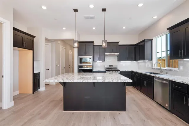 $929,990 | 3317 Grouse Ridge Way, Rocklin, CA 95765