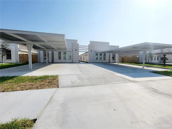 $1,100 | 3808 Las Vistas Lane, Unit 1, Weslaco, TX 78596