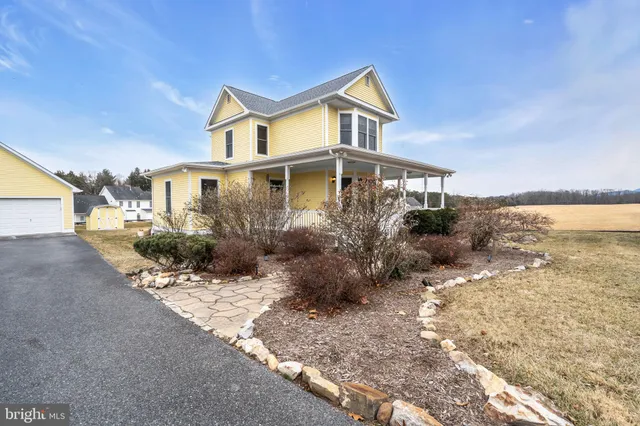 $579,900 | 20 Katie Lane, Middletown, VA 22645