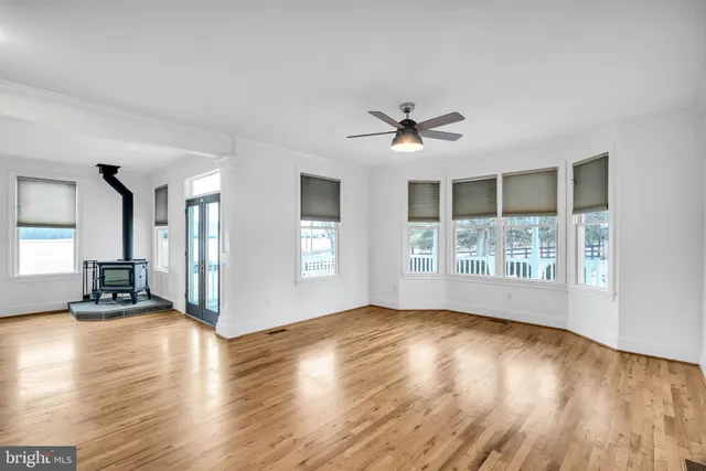 $579,900 | 20 Katie Lane, Middletown, VA 22645