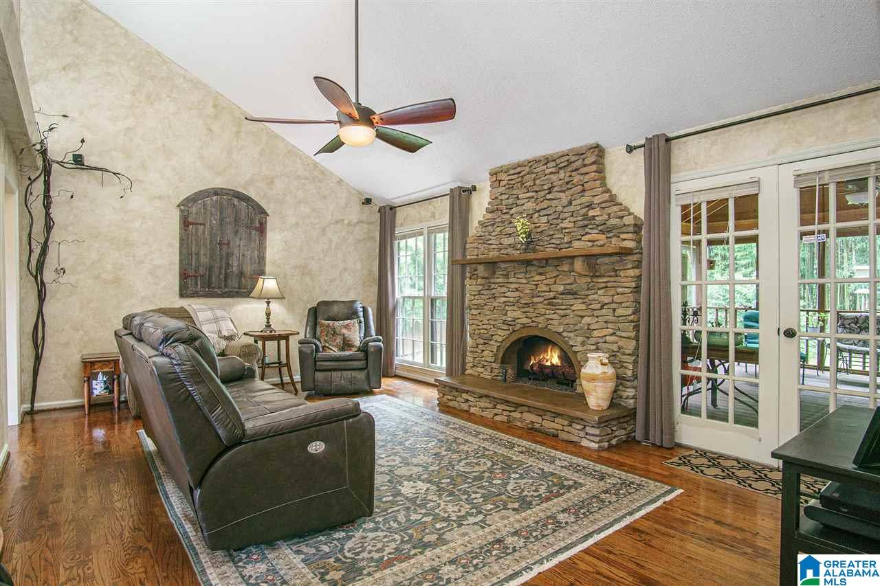 1113 Townhouse Road Helena, AL 35080 - Photo 5 of 41