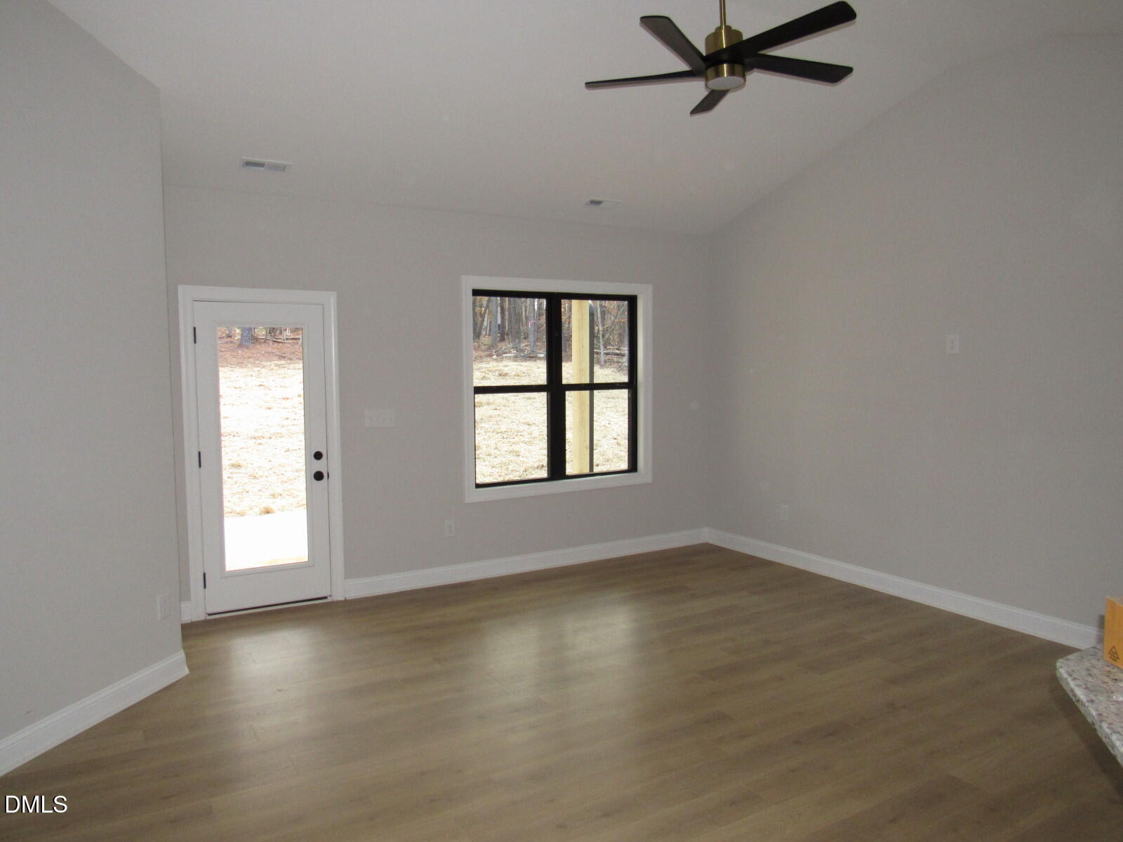 116 Beaver Trail Littleton, NC 27850 - Photo 5 of 47 an empty room with a window