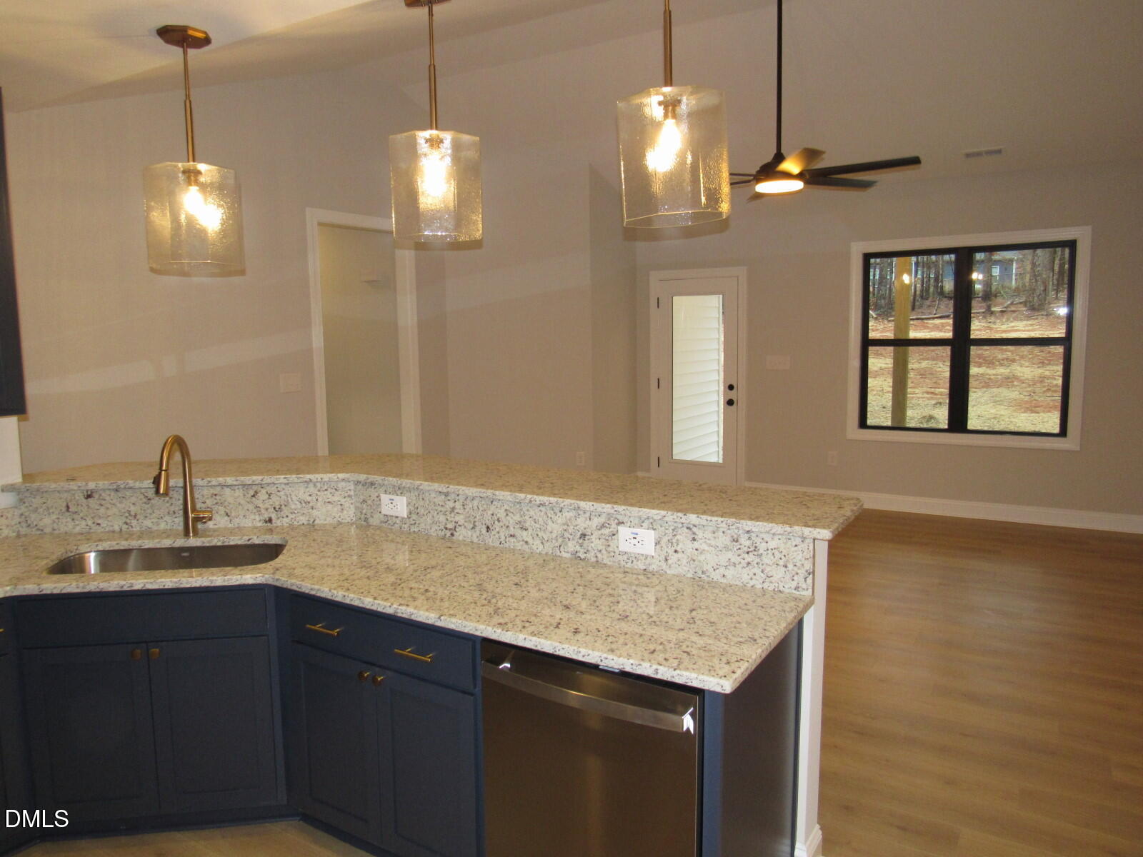 116 Beaver Trail Littleton, NC 27850 - Photo 9 of 47 a bathroom with a granite countertop sink and a mirror