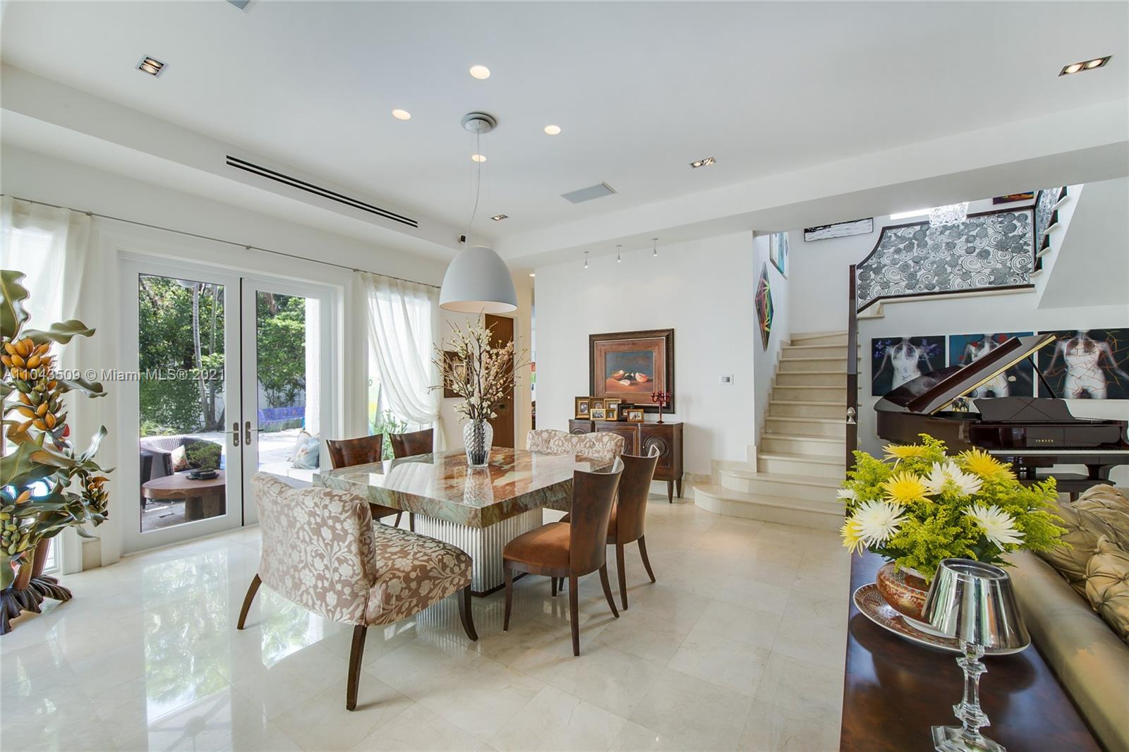 4 Coconut Lane Key Biscayne, FL 33149 - Photo 13 of 45