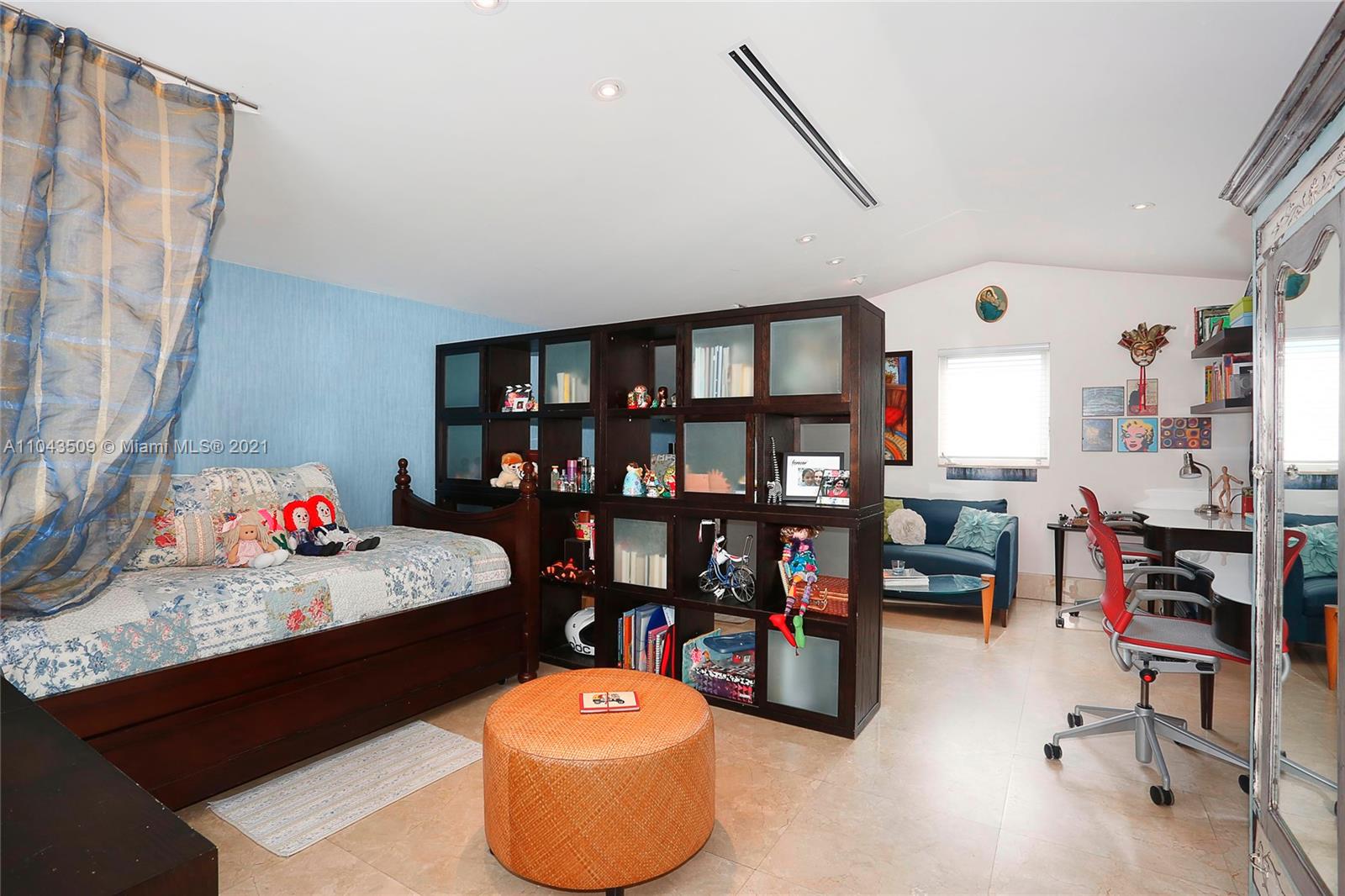 4 Coconut Lane Key Biscayne, FL 33149 - Photo 28 of 45