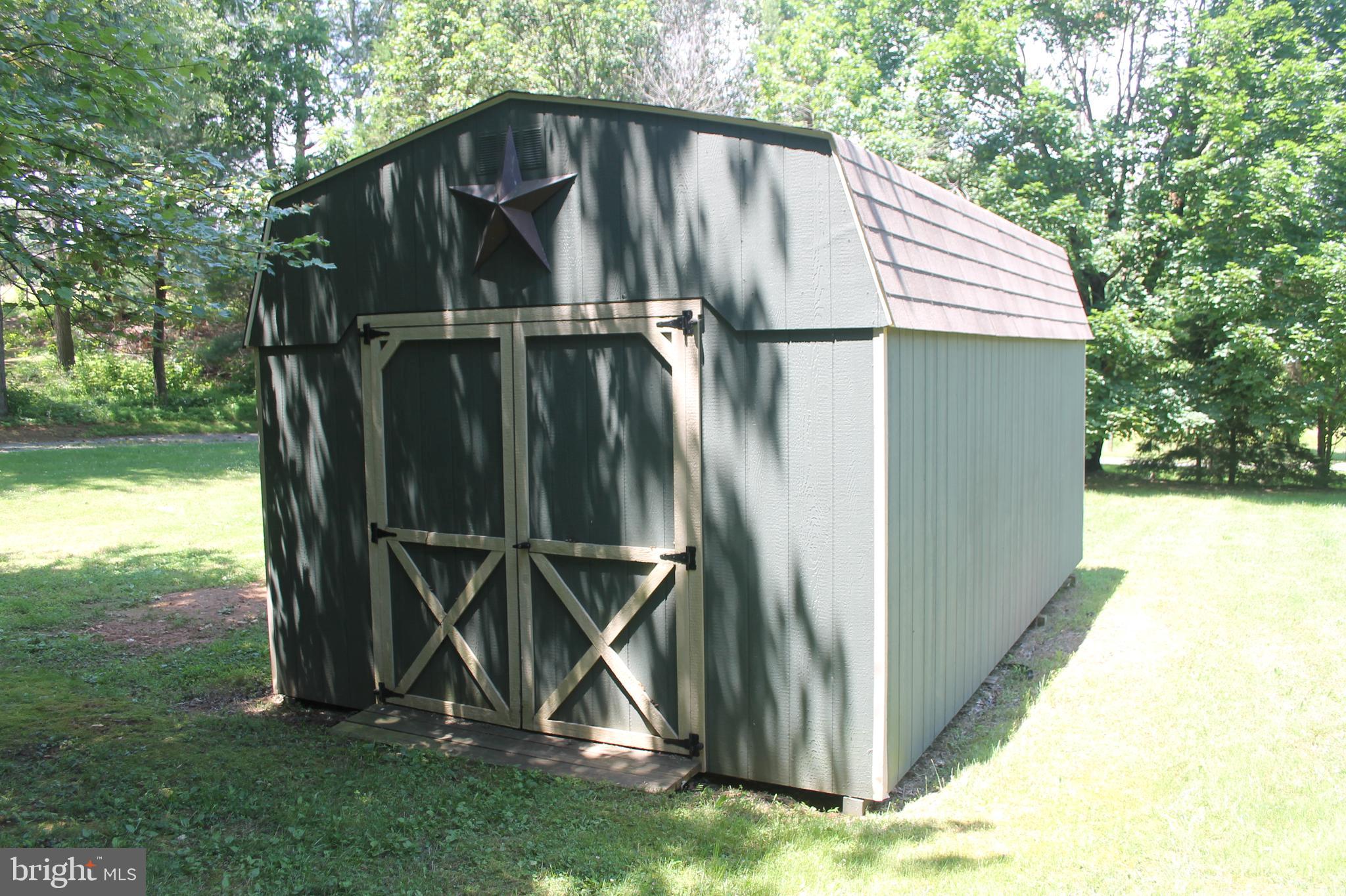 15407 Waterloo Road Amissville, VA 20106 - Photo 23 of 28 Storage Shed