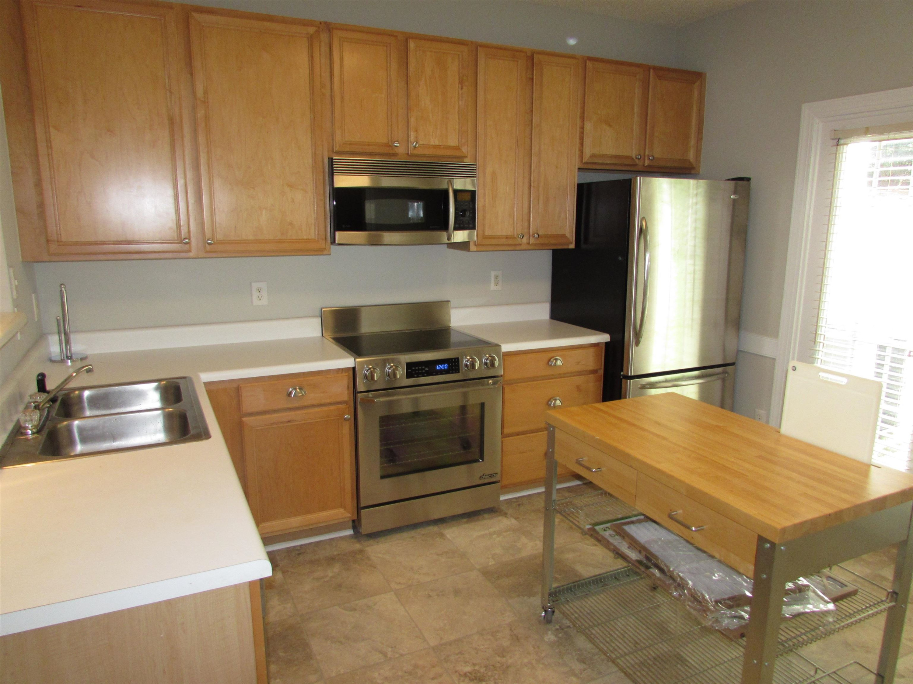 802 Rothshire Court Raleigh, NC 27615 - Photo 10 of 29 Photo 10