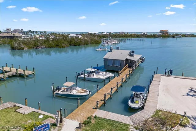 $3,499,000 | 4281 Point House Trail, Upper Captiva, FL 33924