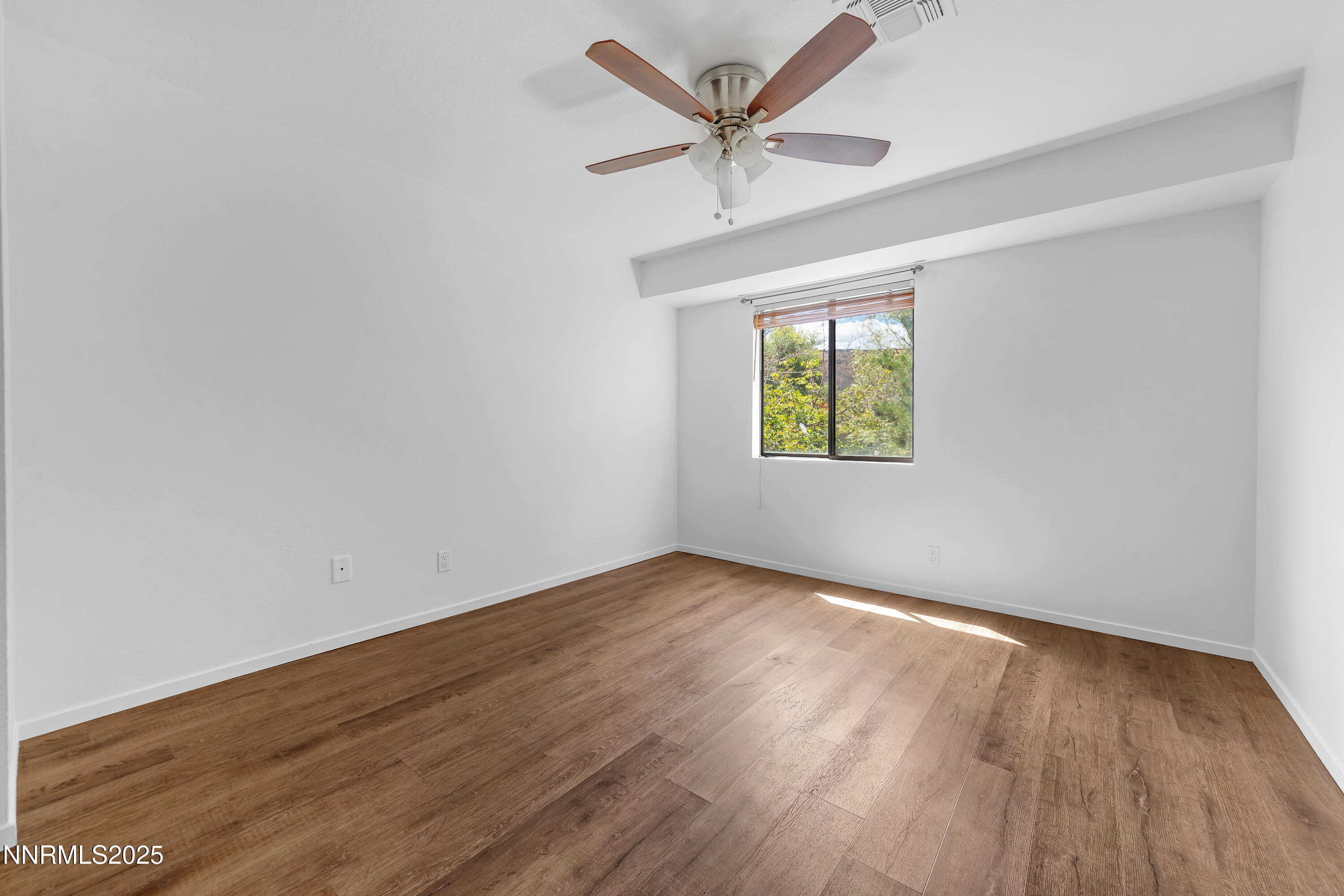 4593 Reggie Road Reno, NV 89502 - Photo 24 of 42 Reggie4593-020