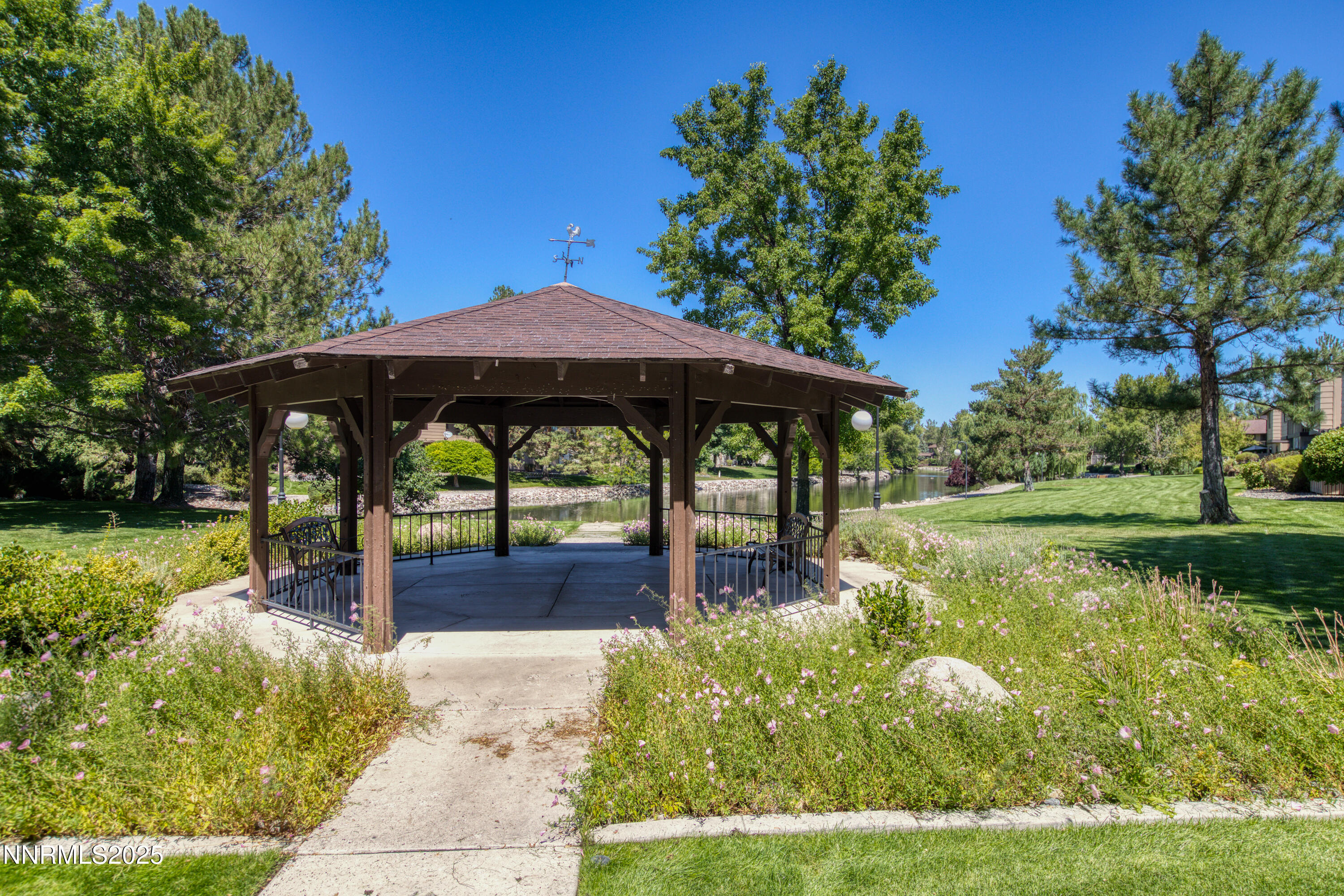 4593 Reggie Road Reno, NV 89502 - Photo 38 of 42 ReggieAmenity-100