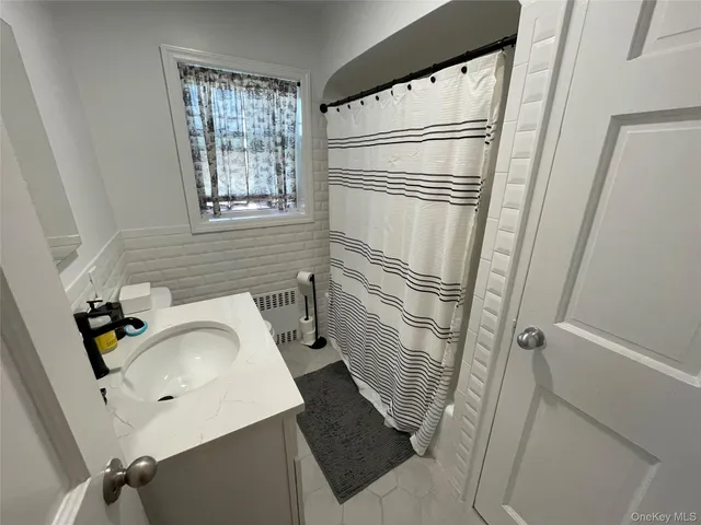 $319,990 | 43 North Forest Avenue, Unit C21, Rockville Centre, NY 11570