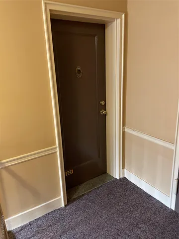 $319,990 | 43 North Forest Avenue, Unit C21, Rockville Centre, NY 11570